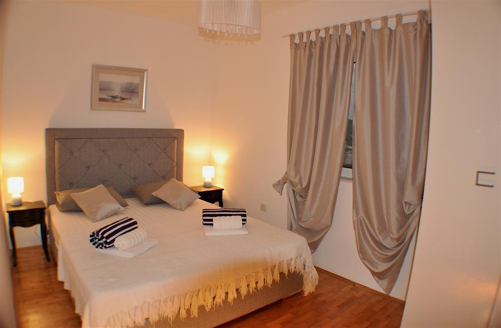 Holiday Home Harmony Žrnovnica 外观 照片