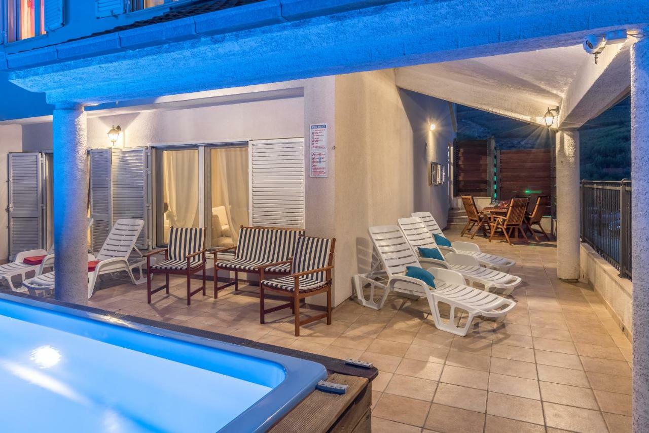 Holiday Home Harmony Žrnovnica 外观 照片