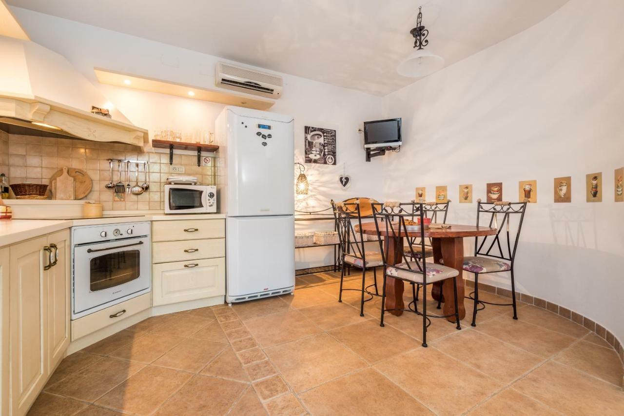 Holiday Home Harmony Žrnovnica 外观 照片