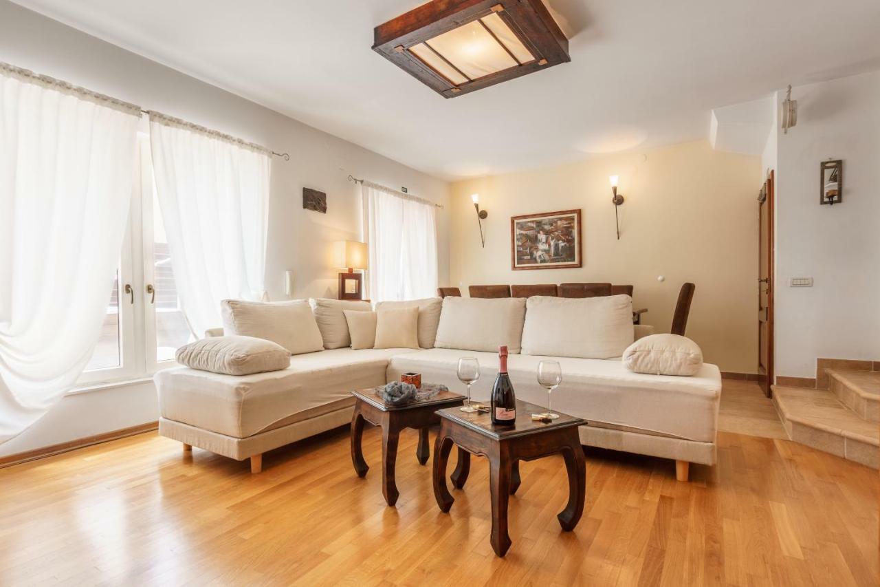 Holiday Home Harmony Žrnovnica 外观 照片