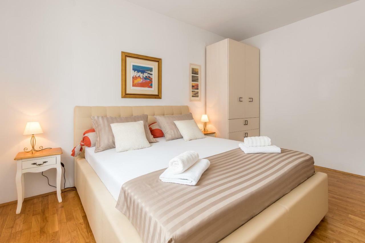 Holiday Home Harmony Žrnovnica 外观 照片