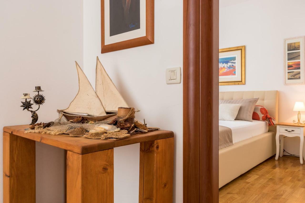 Holiday Home Harmony Žrnovnica 外观 照片